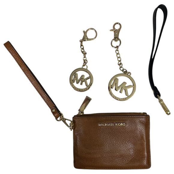 Michael Kors Key Chains Card Wallet Wristlet Leather Gold Tone Lot of 4 items - Picture 1 of 4
